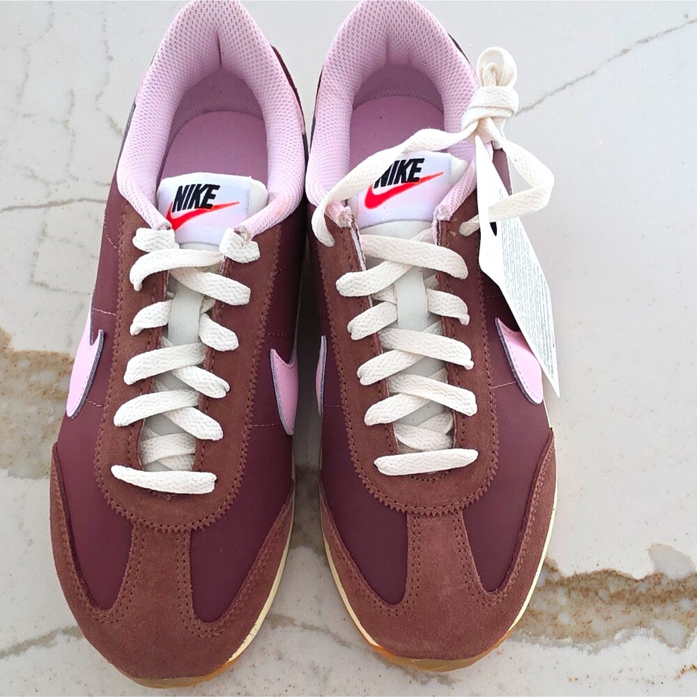 Nike Women's Low Top Lace-Up Athletic Sneakers Brown/Pink Solid sz 6.5